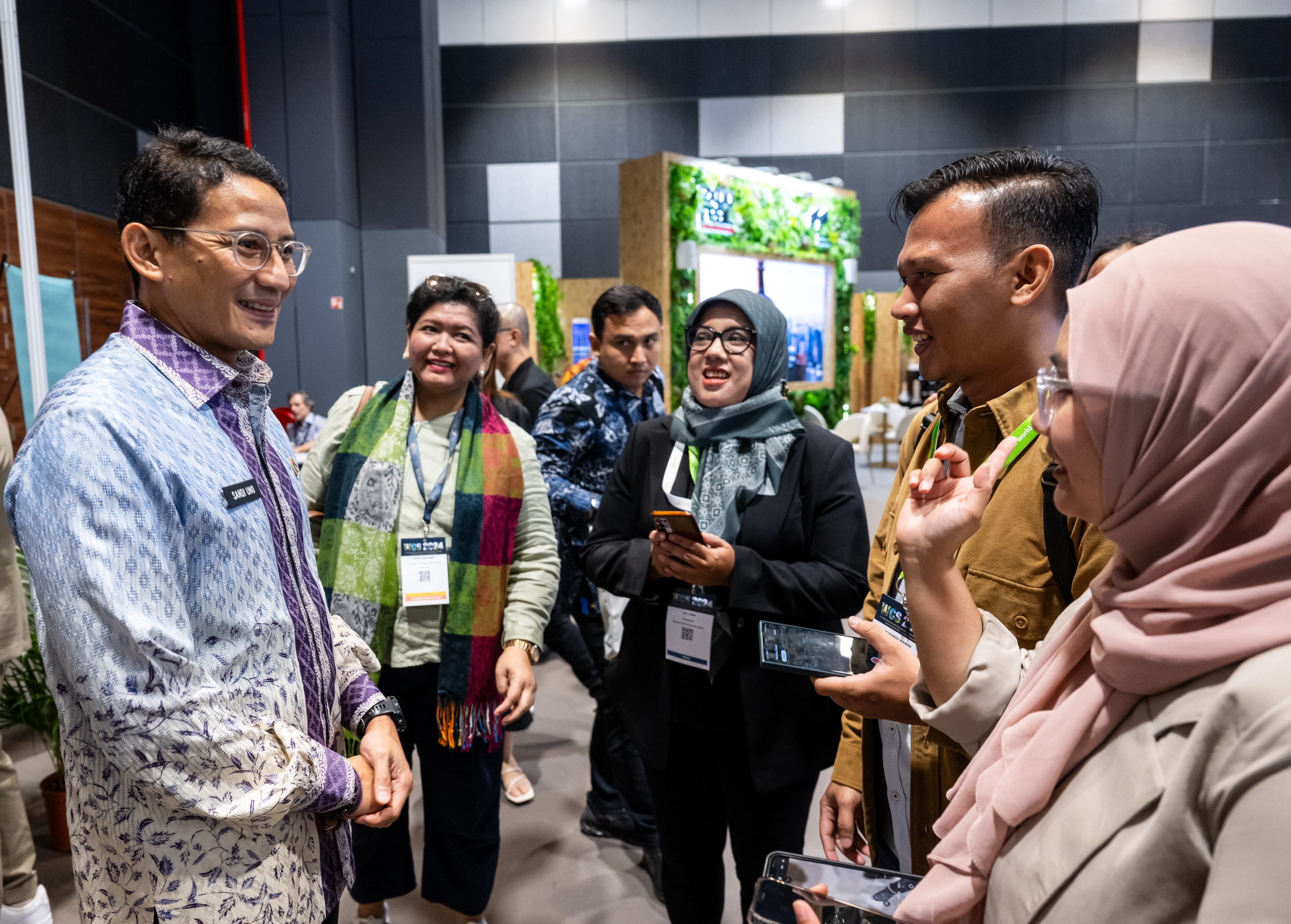 Journalists met Mr Sandiaga Uno, Minister of Tourism and Creative Economy, Indonesia, at the World Cities Summit 2024